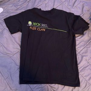 Faze clan x Xbox 360 t shirt with faze logo on back, size XL